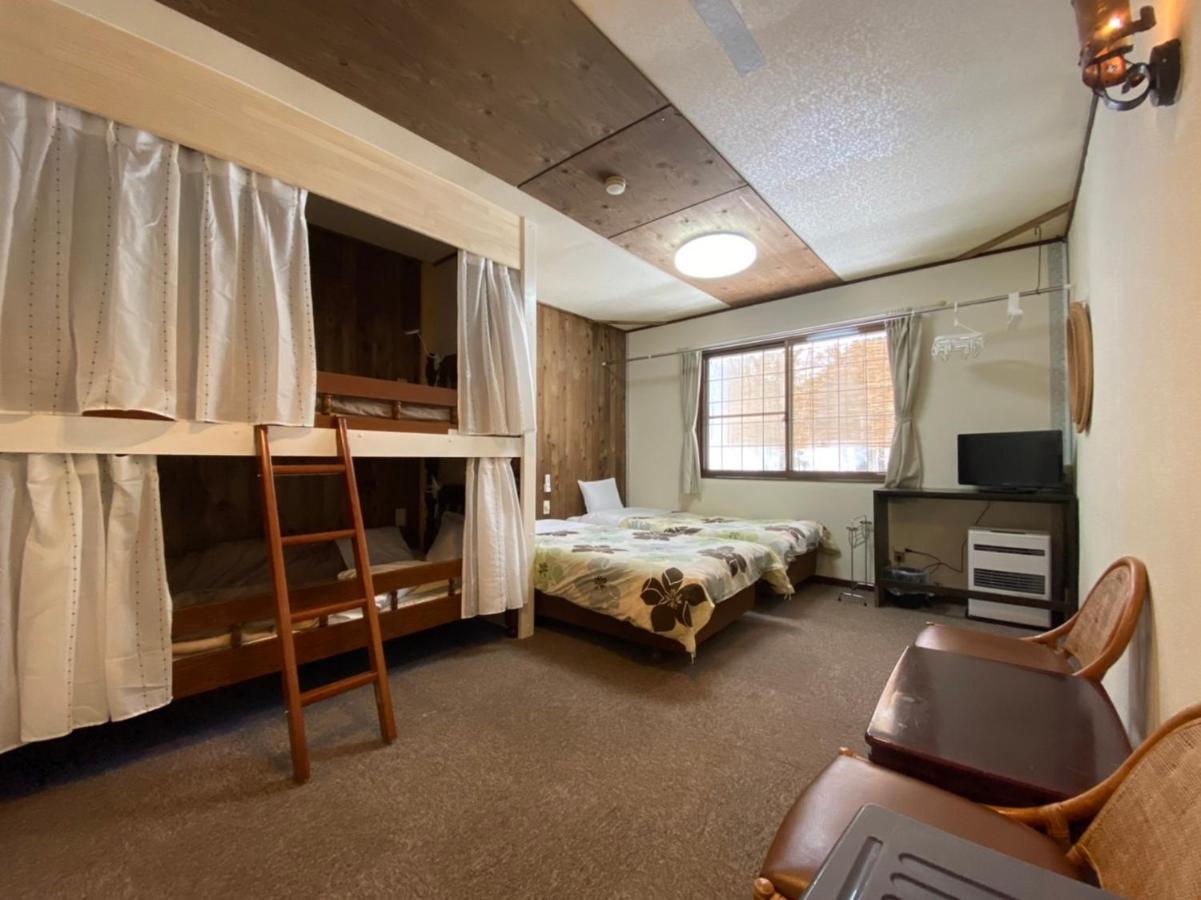 Bed and Breakfast Hareruya Hakuba Exterior foto